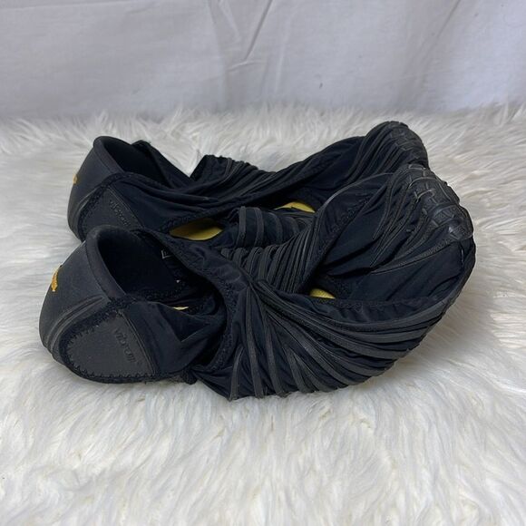 Furoshiki Vibram Black Wrap Shoes Sz M/EU 40-41/US 7.5-8 - Picture 5 of 7